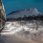 Santa's Rakka Szálloda Kilpisjärvi